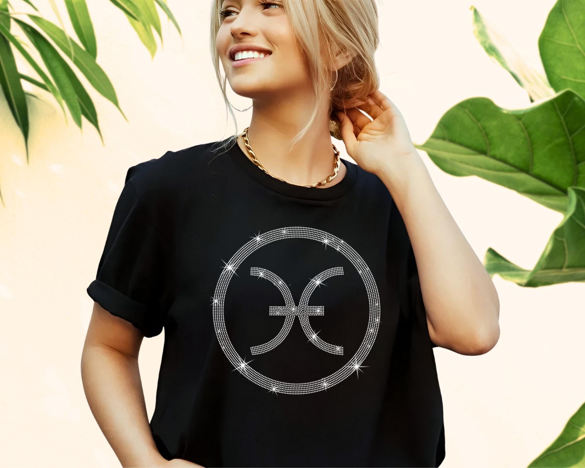 Rhinestone Pisces T-Shirt: Retro Zodiac Birthday Gift