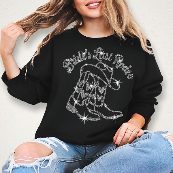 Bride's Last Rodeo with Boots Rhinestone T-Shirt, Western Bachelorette Merch, Cowgirl Bride Wedding gift, Western Bridal Party Shirt