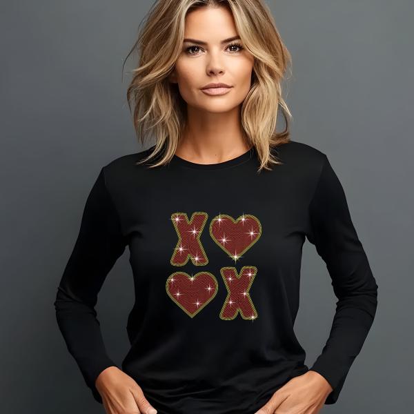 XOXO Heart Rhinestone T-Shirt, Sparkling Valentine’s Day Tee, Women’s Glitter Love Shirt, Romantic T-shirt, Unique Gift Idea, Gift for Her