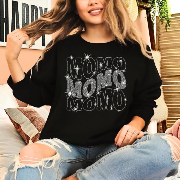 Momo Rhinestone T-Shirt, Best Mama Ever Tee-Shirt, Mother's Day & Birthday Present, Mommy Retro Top, Motherhood Shirt Gift for New Mom